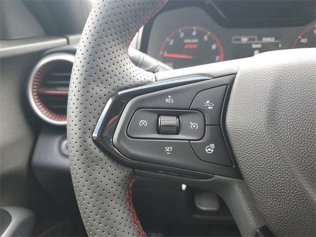new 2025 Chevrolet Trax car