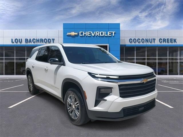 used 2024 Chevrolet Traverse car, priced at $30,299