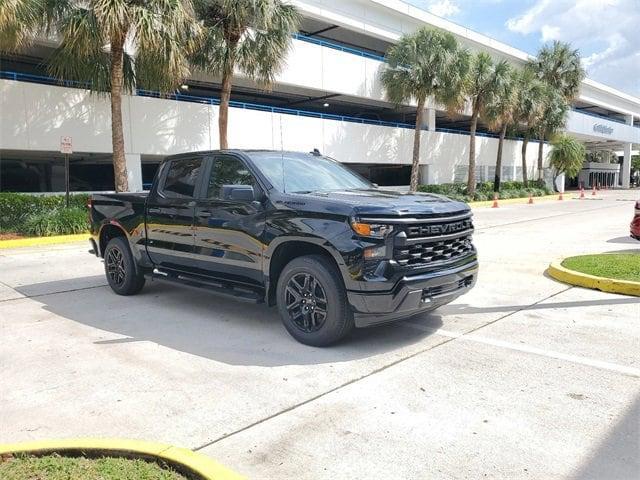 new 2025 Chevrolet Silverado 1500 car, priced at $40,013