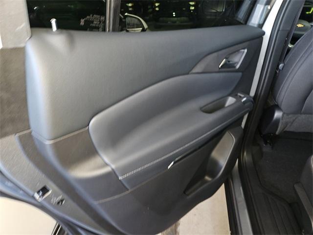 new 2025 Chevrolet Traverse car, priced at $38,069