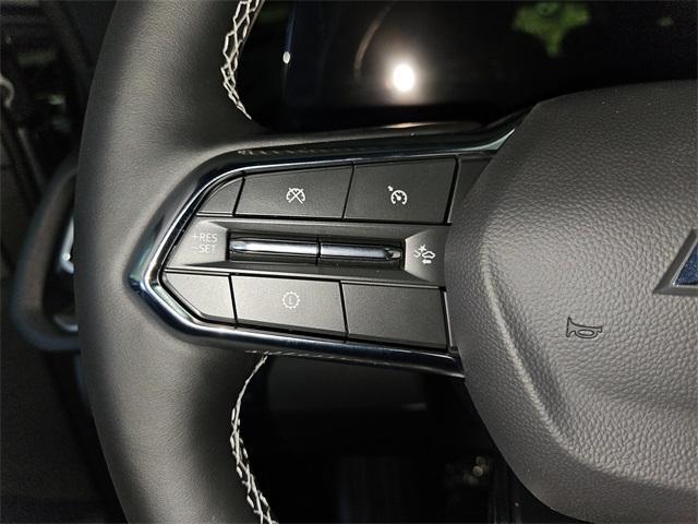 new 2025 Chevrolet Traverse car, priced at $38,069