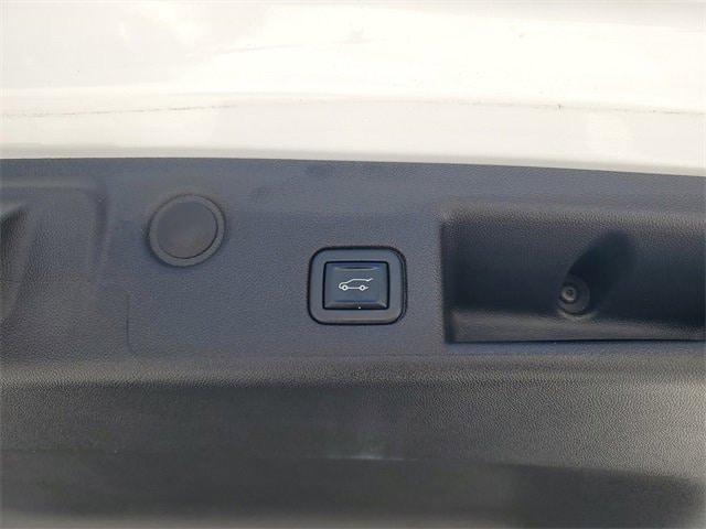 used 2022 Chevrolet Equinox car, priced at $17,599