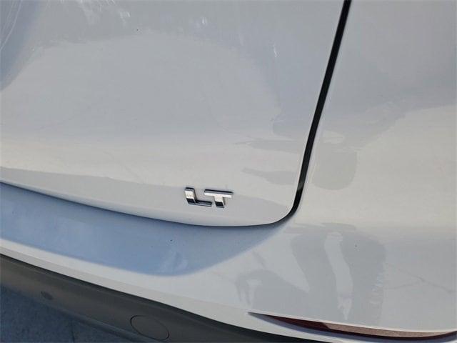 used 2022 Chevrolet Equinox car, priced at $17,599
