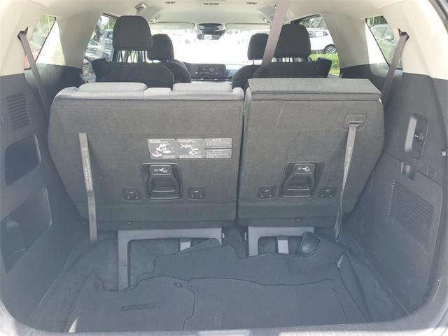 used 2023 Kia Carnival car, priced at $24,999