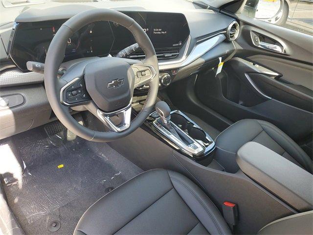 new 2025 Chevrolet Trax car, priced at $26,020