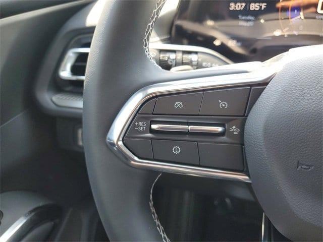 new 2025 Chevrolet Traverse car, priced at $42,069