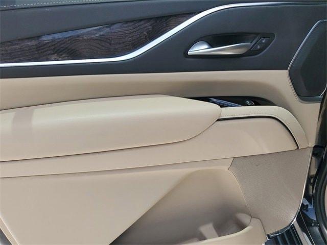 used 2023 Cadillac Escalade ESV car