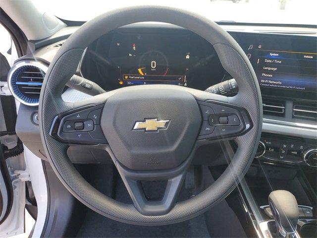 new 2025 Chevrolet Trax car, priced at $22,775