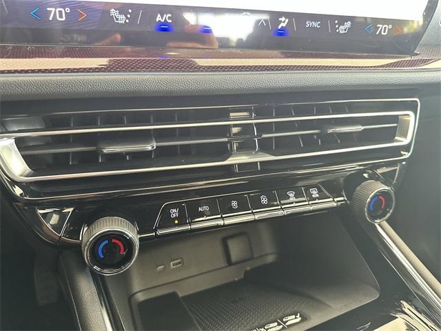 new 2026 Chevrolet Traverse car, priced at $58,345