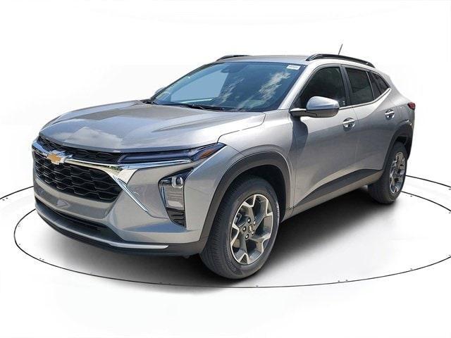 new 2025 Chevrolet Trax car, priced at $23,550