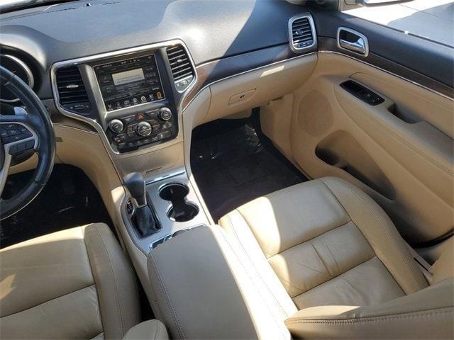used 2016 Jeep Grand Cherokee car, priced at $12,899