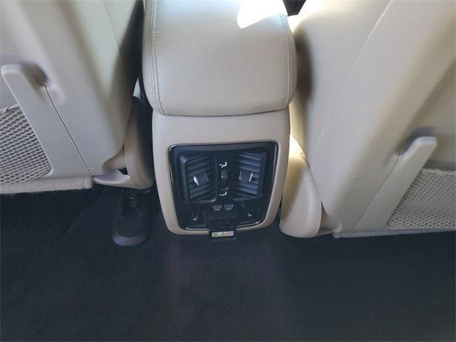 used 2016 Jeep Grand Cherokee car, priced at $12,899