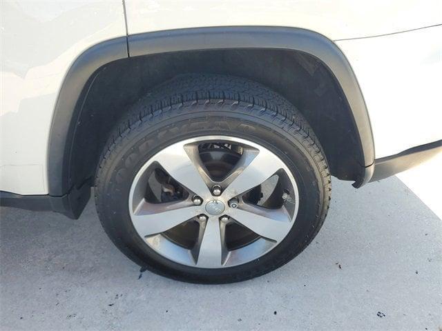 used 2016 Jeep Grand Cherokee car, priced at $12,899