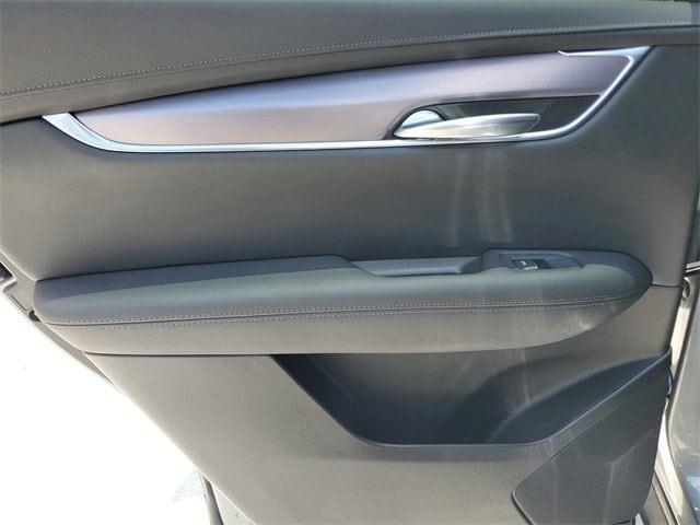 used 2021 Cadillac XT5 car, priced at $24,959