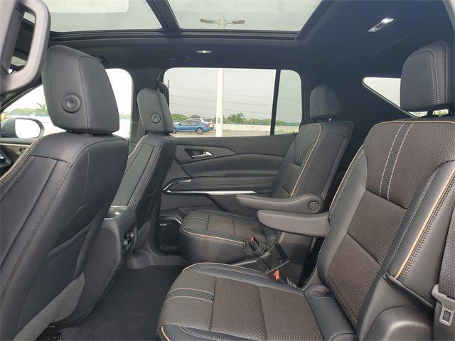 new 2025 Chevrolet Traverse car, priced at $56,569