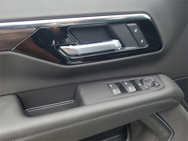 new 2025 Chevrolet Tahoe car, priced at $60,264