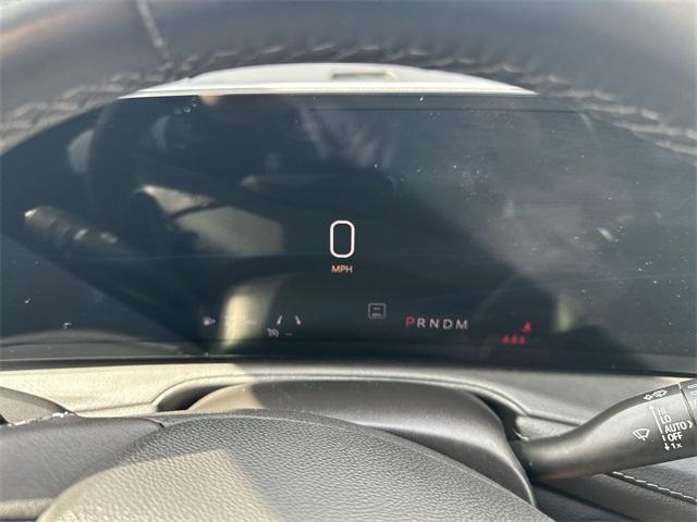 used 2024 Cadillac XT4 car, priced at $24,987