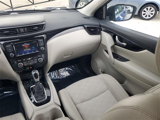 used 2022 Nissan Rogue Sport car, priced at $17,999