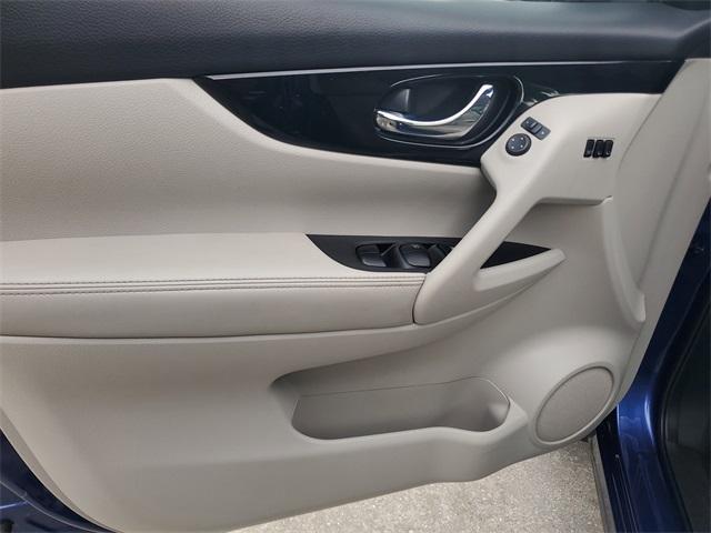 used 2022 Nissan Rogue Sport car, priced at $17,999