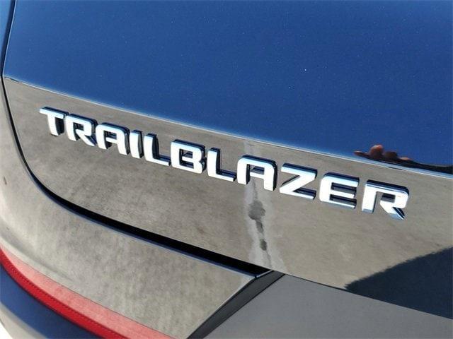 new 2025 Chevrolet TrailBlazer car, priced at $23,856