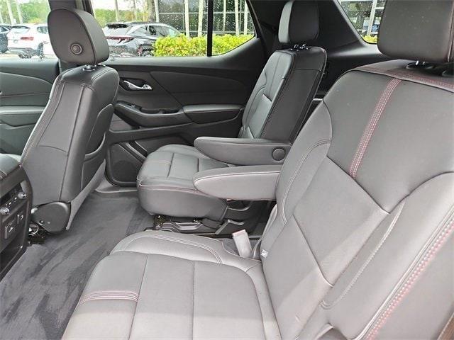 used 2023 Chevrolet Traverse car, priced at $32,891