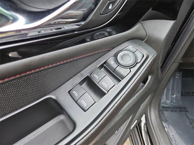used 2023 Chevrolet Traverse car, priced at $32,891