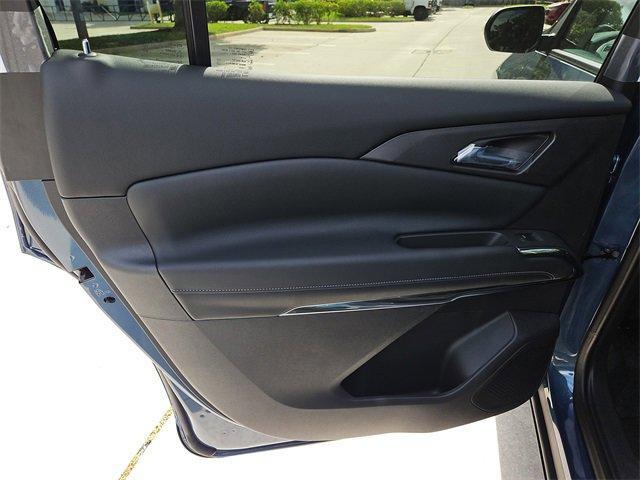 new 2025 Chevrolet Traverse car, priced at $42,569