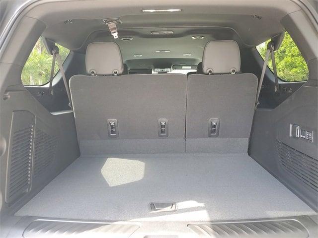 new 2025 Chevrolet Suburban car, priced at $70,010