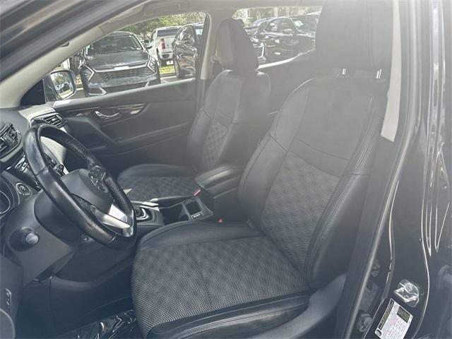 used 2022 Nissan Rogue Sport car, priced at $17,597