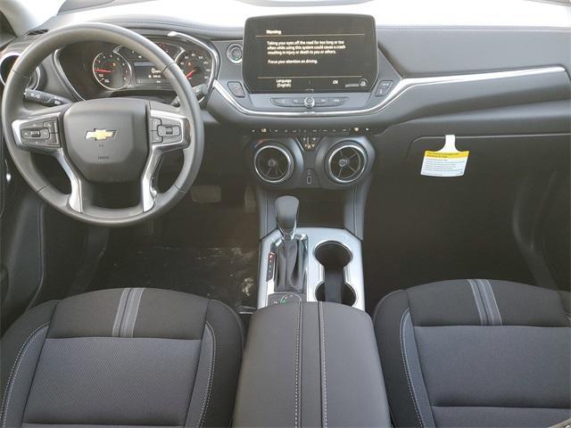 new 2025 Chevrolet Blazer car, priced at $32,910