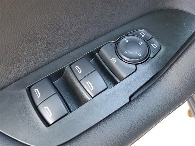 new 2025 Chevrolet Blazer car, priced at $32,910