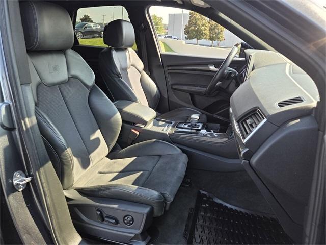used 2023 Audi SQ5 car, priced at $43,871
