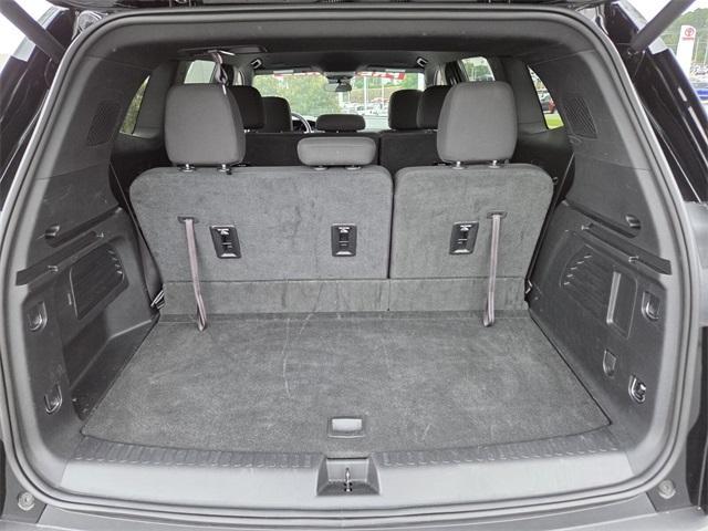 used 2025 GMC Acadia car, priced at $38,041