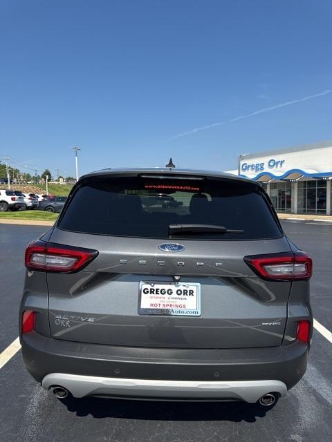 used 2024 Ford Escape car, priced at $25,363
