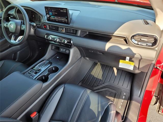 new 2025 Honda Pilot car, priced at $47,505