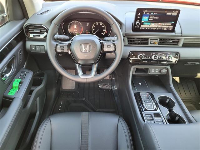 new 2025 Honda Pilot car, priced at $47,505