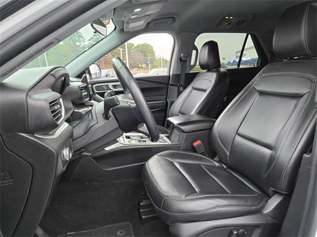 used 2022 Ford Explorer car, priced at $28,050