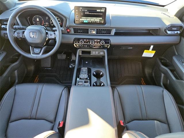 new 2025 Honda Pilot car, priced at $51,350