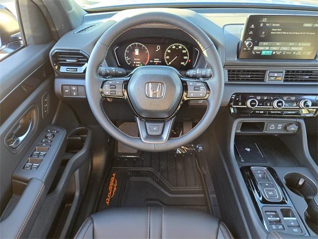 new 2025 Honda Pilot car, priced at $51,350