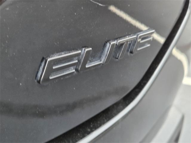 used 2023 Honda Pilot car, priced at $45,418