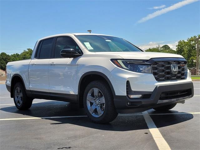 new 2025 Honda Ridgeline car, priced at $47,285