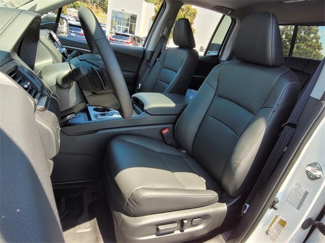 new 2025 Honda Ridgeline car, priced at $44,885