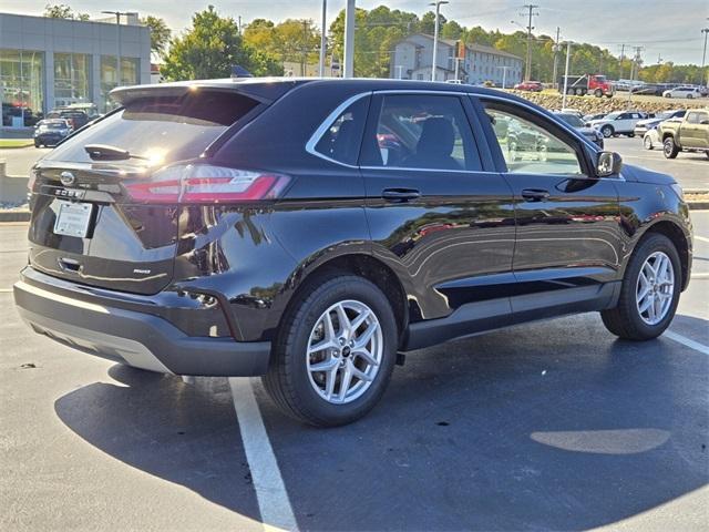 used 2024 Ford Edge car, priced at $24,168
