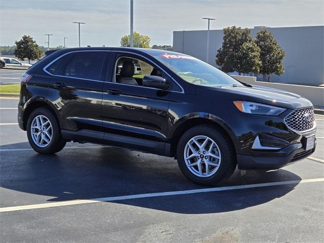 used 2024 Ford Edge car, priced at $24,168
