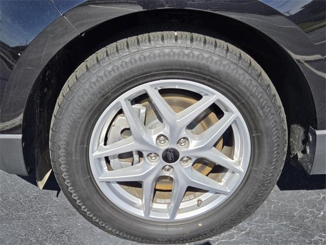 used 2024 Ford Edge car, priced at $24,168