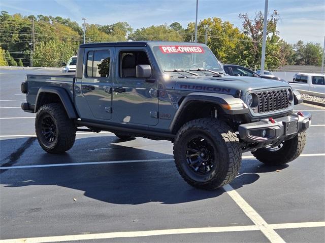 used 2024 Jeep Gladiator car, priced at $47,034