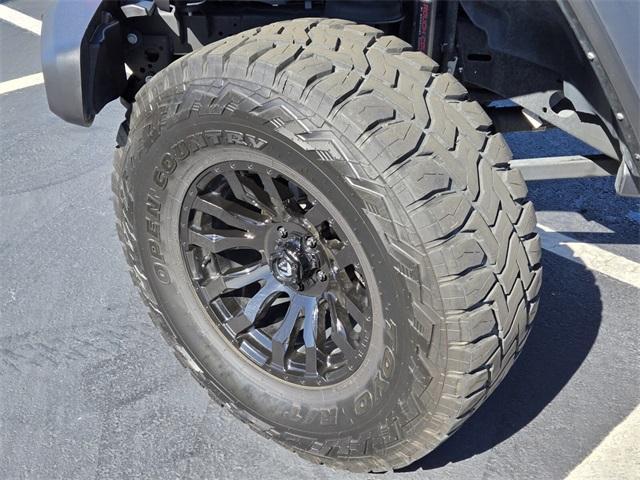 used 2024 Jeep Gladiator car, priced at $47,034