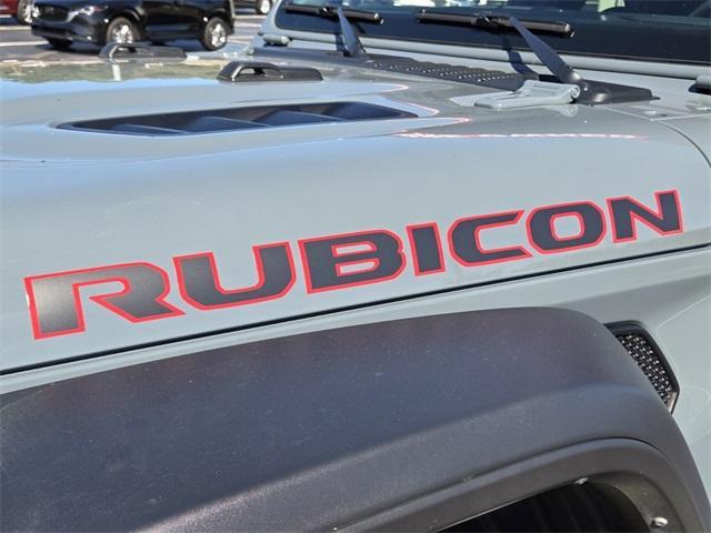 used 2024 Jeep Gladiator car, priced at $47,034