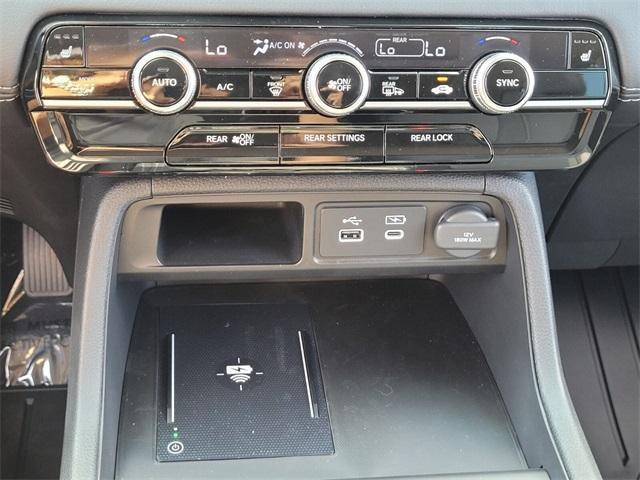 new 2025 Honda Pilot car, priced at $47,505