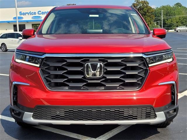 new 2025 Honda Pilot car, priced at $47,505